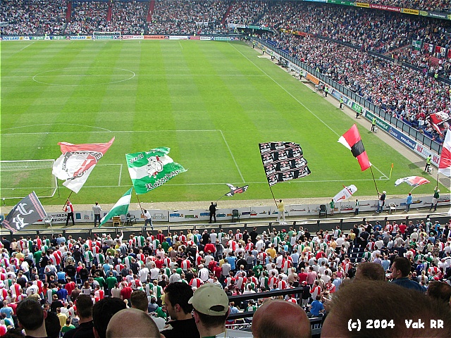Feyenoord - Volendam 2-0 25-04-2004 (5).JPG