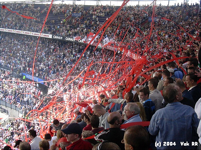 Feyenoord - FC Utrecht 0-3 19-09-2004 (15).jpg