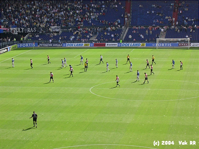 Feyenoord - FC Utrecht 0-3 19-09-2004 (30).jpg