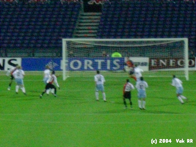 Feyenoord - Hearts 3-0 21-10-2004 (26).JPG