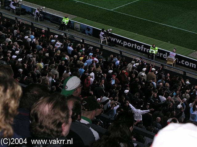 Feyenoord - NAC Breda 4-0 07-11-2004 (13).jpg