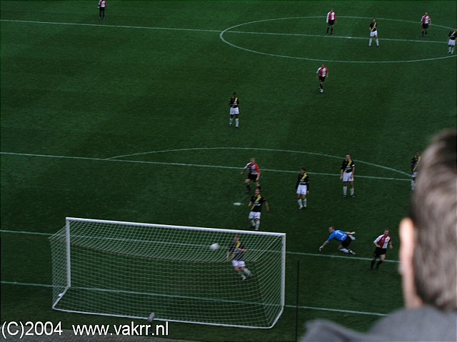 Feyenoord - NAC Breda 4-0 07-11-2004 (22).jpg