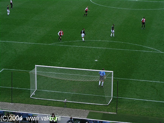Feyenoord - NAC Breda 4-0 07-11-2004 (32).jpg