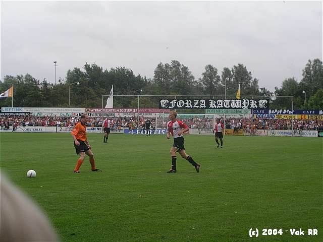 Katwijk - Feyenoord 0-5 15-07-2004 (7).JPG