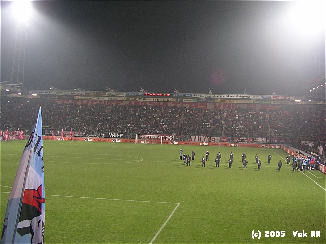 FC Twente - Feyenoord 0-0 29-01-2005 (38).JPG