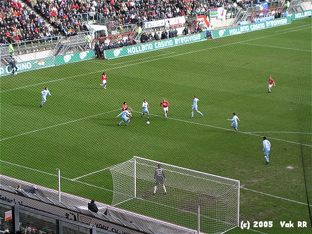 FC Utrecht - Feyenoord 0-2 20-02-2005 (102).JPG