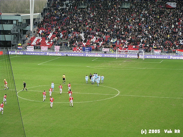 FC Utrecht - Feyenoord 0-2 20-02-2005 (117).JPG