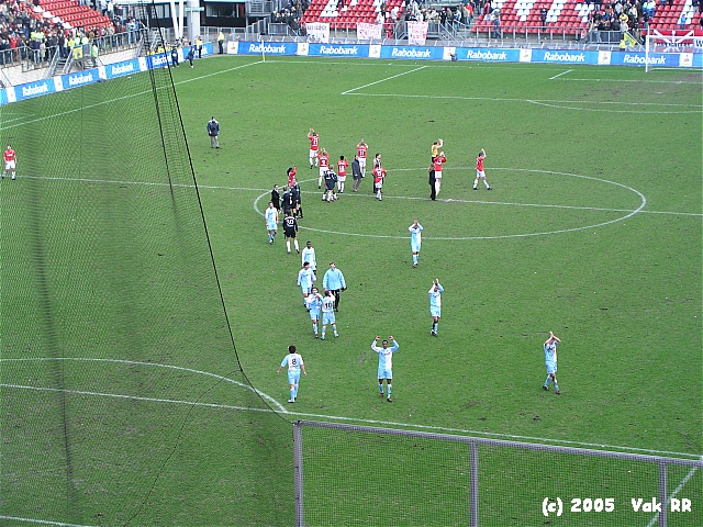 FC Utrecht - Feyenoord 0-2 20-02-2005 (25).JPG