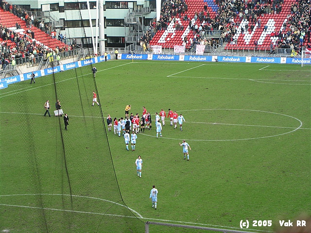 FC Utrecht - Feyenoord 0-2 20-02-2005 (27).JPG