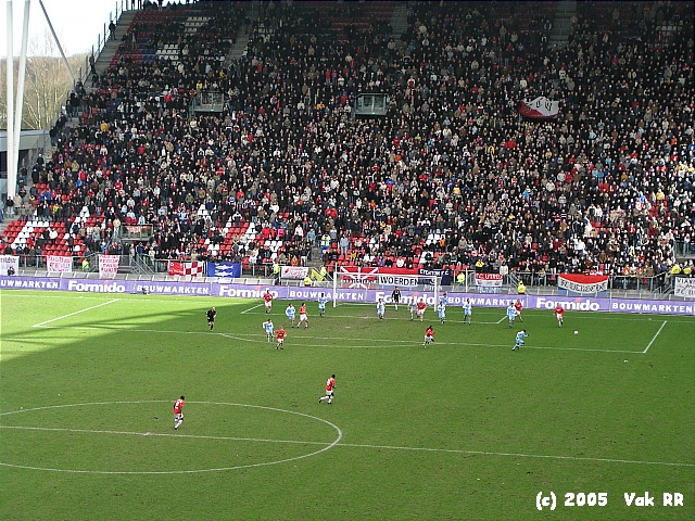 FC Utrecht - Feyenoord 0-2 20-02-2005 (51).JPG