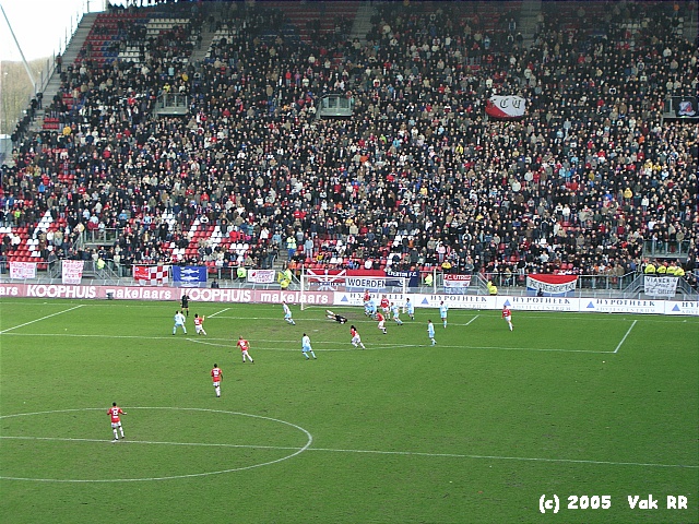 FC Utrecht - Feyenoord 0-2 20-02-2005 (70).JPG
