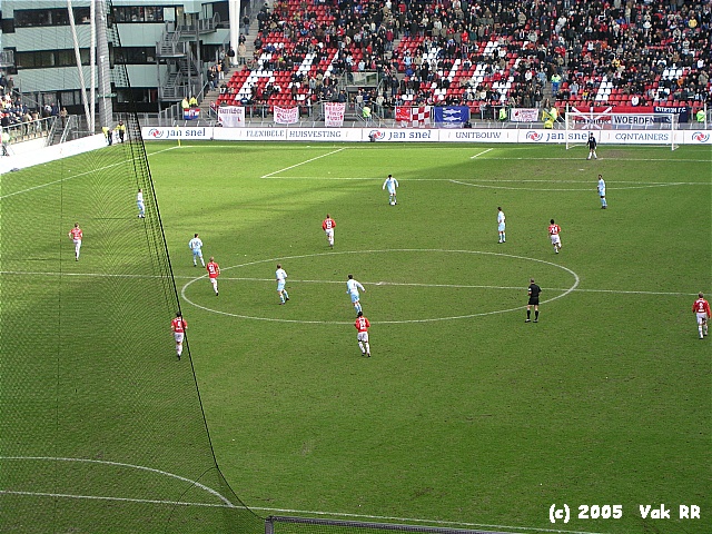 FC Utrecht - Feyenoord 0-2 20-02-2005 (74).JPG