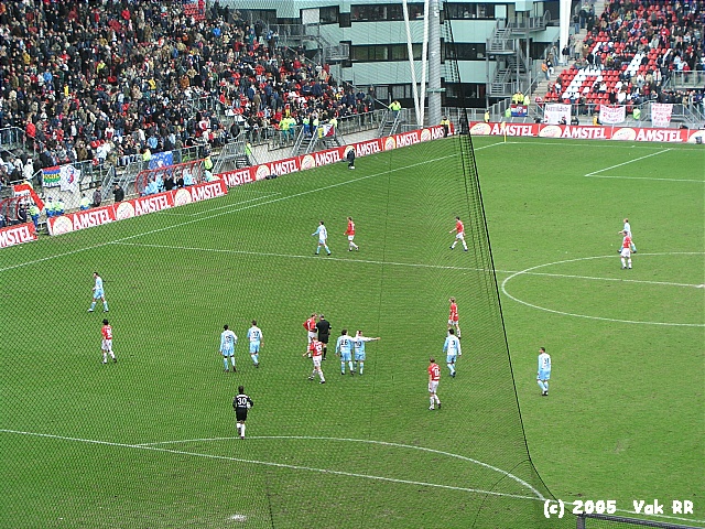 FC Utrecht - Feyenoord 0-2 20-02-2005 (78).JPG