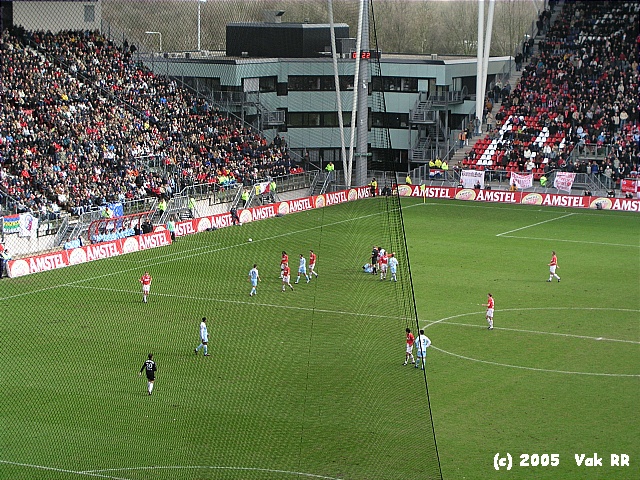 FC Utrecht - Feyenoord 0-2 20-02-2005 (97).JPG