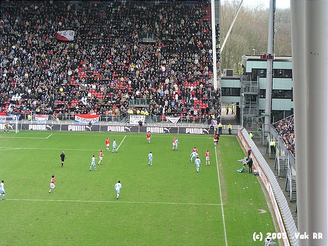 FC Utrecht - Feyenoord 0-2 20-02-2005 (98).JPG