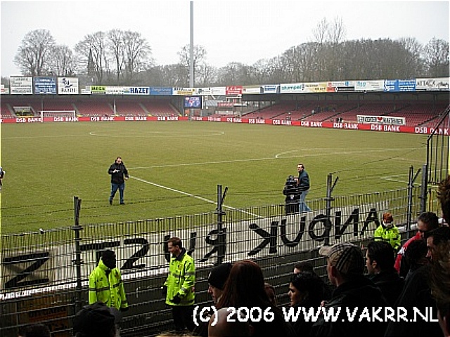 AZ - Feyenoord 1-0 19-03-2006 (25).JPG