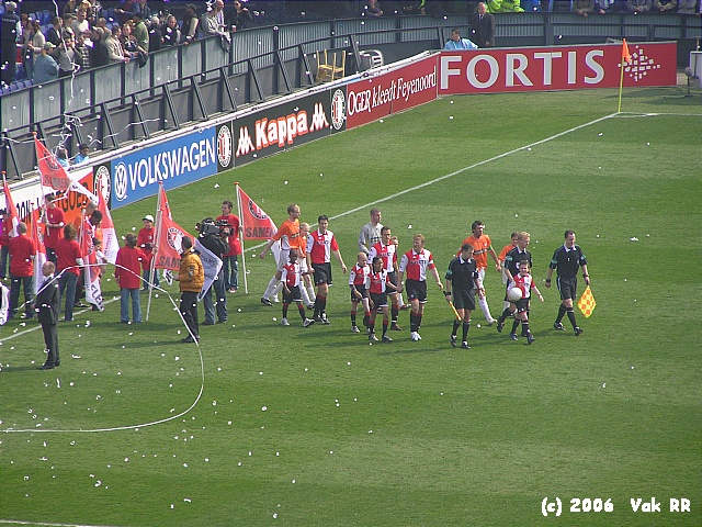 Feyenoord - RBC Roosendaal 2-0 16-04-2006 (46).JPG
