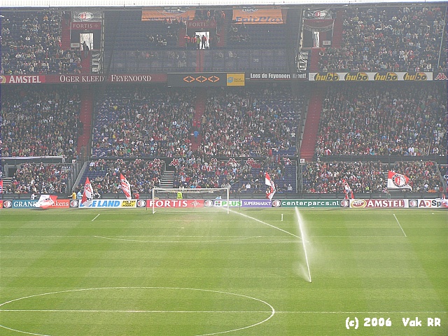 Feyenoord - RBC Roosendaal 2-0 16-04-2006 (48).JPG