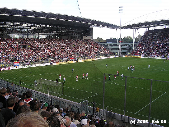 Utrecht - Feyenoord 3-1 02-10-2005 (61).JPG