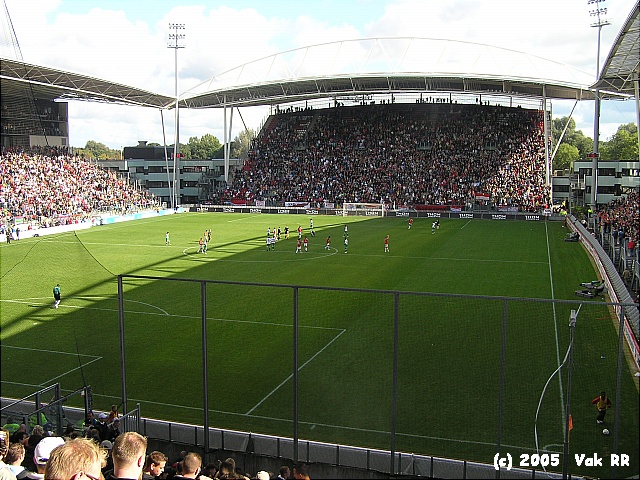 Utrecht - Feyenoord 3-1 02-10-2005 (64).JPG