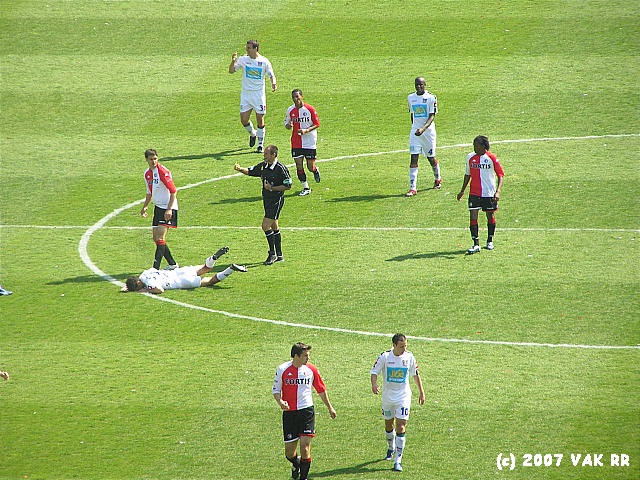 Feyenoord - NEC 1-1 22-04-2007 (23).JPG