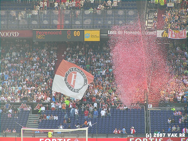Feyenoord - NEC 1-1 22-04-2007 (31).JPG