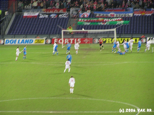 Feyenoord - Wisla Krakou 3-1 13-12-2006 (23).JPG