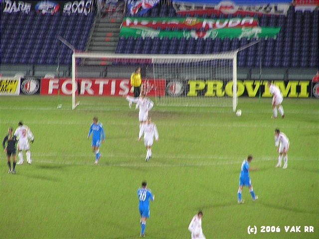 Feyenoord - Wisla Krakou 3-1 13-12-2006 (31).JPG