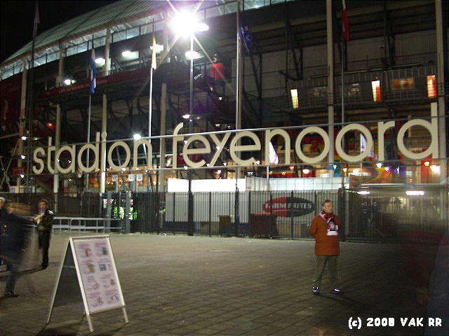 Feyenoord - Lech Poznan 0-1 18-12-2008 (1).JPG