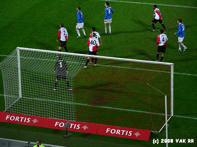 Feyenoord - Lech Poznan 0-1 18-12-2008 (53).JPG