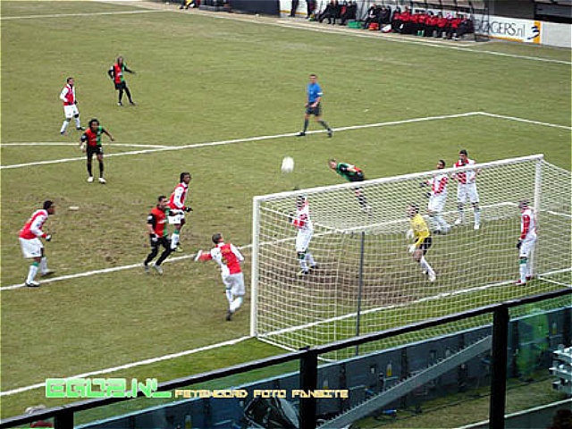 NEC - Feyenoord 1-0 01-02-2009 (13).jpg